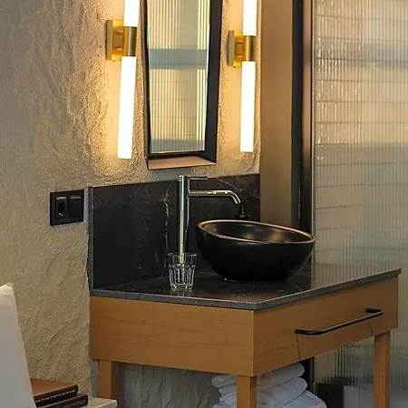 Letoh Letoh Hotel