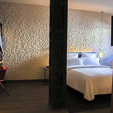 Letoh Letoh Hotel