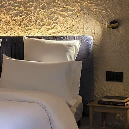 Letoh Letoh Hotel 2*