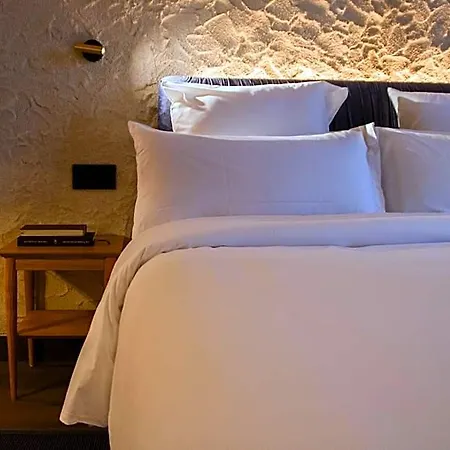 Letoh Letoh Hotel 2*